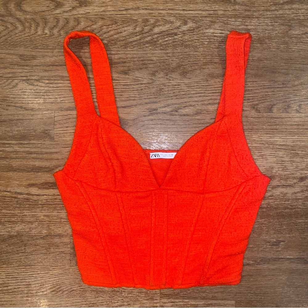 Zara Size Large Red Cropped Tank Top